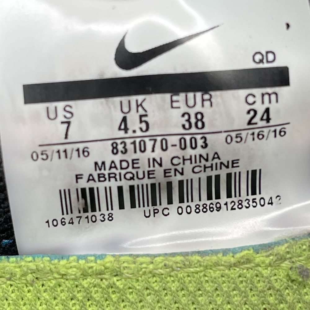 Nike Free Rn Flyknit - Picture 8 of 8